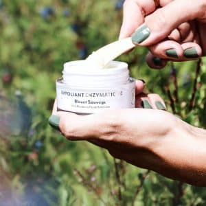Exfoliant enzymatique pour le visage et le cou